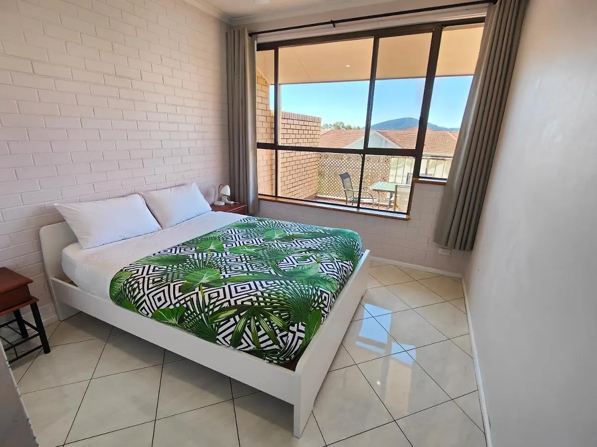 Tuggeranong Short Stay #08C - Sleeps 6 Canberra 0*,