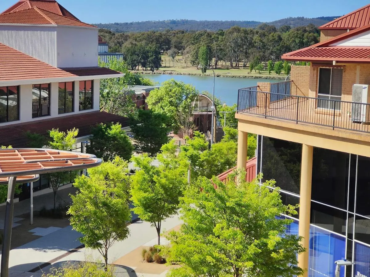 Tuggeranong Short Stay #08C - Sleeps 6 Canberra 0*,  Australia